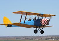 VH-JRS - image taken at Clifton Airfield - by ScottW