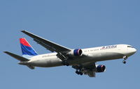 N144DA @ MCO - Delta - by Florida Metal