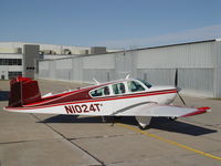 N1024T @ LNK - Beechcraft Bonanza V35B - by Bob Vanderheiden
