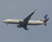 N73259 @ MCO - Continental