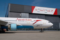 OE-LAP @ VIE - Austrian Airlines Airbus 330-200 stored without engines - by Yakfreak - VAP