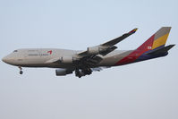 HL7413 @ VIE - new 747-BCF