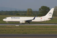 TC-SUO @ LOWW - SunExpress 737. - by Stefan Rockenbauer