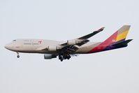 HL7413 @ VIE - Asiana Cargo B747-400