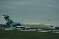N929AT @ KMKE - Boeing 717-200 - by Mark Pasqualino