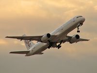 N549AX @ KLAS - Omni Air International / Boeing 757-23A - by Brad Campbell