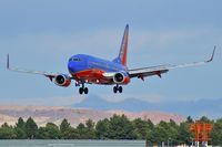 N401WN @ KLAS - Southwest Airlines / 2001 Boeing 737-7H4 - by Brad Campbell