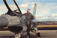 N69112 @ KLMT - I went on to fly other things but I really think I had a lot more fun in those C-152s. - by ? of Dave Horn