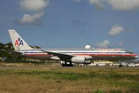 N696AN @ SXM - visitor