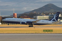 N88ZL @ LOWS - Special visitor from America.