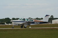 N25Q @ LAL - Beech 33