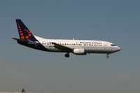 OO-LTM @ BRU - shortly before landing on rwy 02