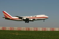N713CK @ BRU - shortly before landing on rwy 02 - by Daniel Vanderauwera