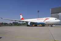 OE-LAP @ VIE - Austrian Airlines Airbus A330-200 - by Thomas Ramgraber-VAP