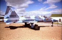 61-0824 photo, click to enlarge