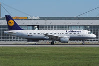 D-AIPF @ EDDM - A320 Deggendorf.