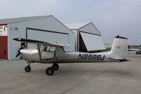 N2586J @ OXV - Filling up for photo sessions across the midwest - by Floyd Taber