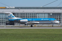 PH-KZR @ EDDM - Fokker 70 of cityhopper.
