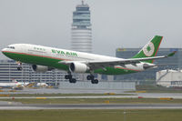 B-16312 @ VIE - EvaAir