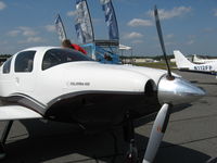 N920RT @ RYY - front view of Columbia 400 - by David McClendon