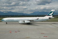 B-HXH @ CYVR - Cathay Pacific Airbus 340-300 - by Yakfreak - VAP
