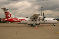 G-CDFF @ CGN - visitor