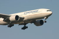 N78017 @ BRU - approaching rwy 02
