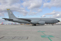 60-0337 @ VIE - United States Air Force KC135