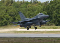 88-0399 @ LAL - F-16