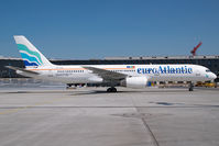 CS-TLX @ VIE - Euro Atlantic Boeing 757-200 - by Yakfreak - VAP