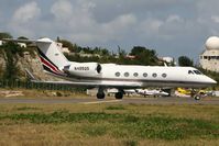 N495QS @ SXM - visitor