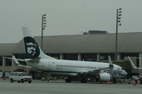 N617AS @ KSNA - Boeing 737-700 - by Mark Pasqualino