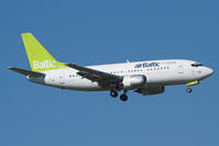 YL-BBH @ LOWW - Air Baltic bobby. - by Stefan Rockenbauer
