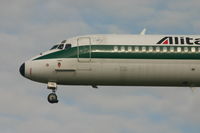 I-DATD @ BRU - is its nose fixed with tape?