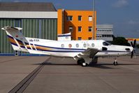 HB-FOX @ CGN - visitor - by Wolfgang Zilske