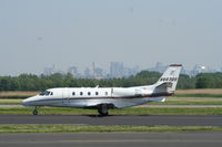 N663QS @ KTEB - Cessna 560XL