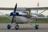 OE-DYU @ LOAU - Resting on the Apron.