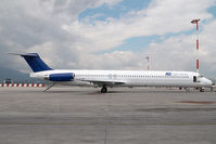F-GMLI @ ATH - Blueline MD80