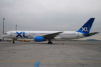 G-VKND @ VIE - Excel Airwas Boeing 757-200 - by Yakfreak - VAP