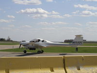 N655DC @ KFCM - Diamond taxiing to 28R. - by Mitch Sando