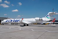 S5-AAK @ VIE - Adria Airways Regionaljet 900 - by Yakfreak - VAP