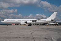 OE-LAK @ VIE - Austrian Airlines AIrbus 340-300 - by Yakfreak - VAP