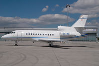 OE-IMC @ VIE - Falcon 900