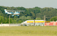 N3848J @ ESN - 150 Short Final 22 - by Stephen Amiaga