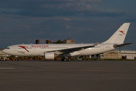 OE-LAO @ VIE - Austrian Airline Airbus 330-200 - by Yakfreak - VAP