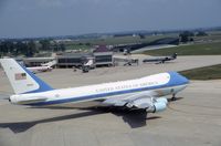 92-9000 @ CID - Air Force One taxiing for departure - by Glenn E. Chatfield