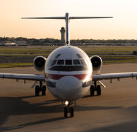 N785TW @ STL - Head on shot as Ameristar brings 785TW into our ramp. Very friendly crew! - by jfavignano