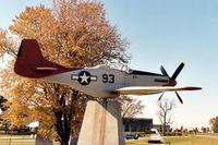 44-15648 @ DSM - P-51D on display at the ANG base