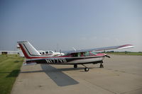 N177VB @ OXV - In for the races - by Floyd Taber