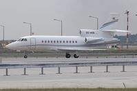 EC-HOB @ VIE - Falcon 900